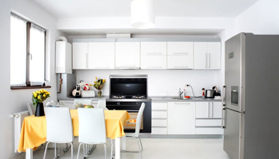 面對廚房恨不得有三頭六臂？藍(lán)炬星集成灶，一步到位！幫你統(tǒng)統(tǒng)搞定！