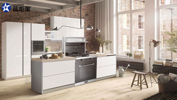 藍(lán)炬星D6Z集成灶安裝場景