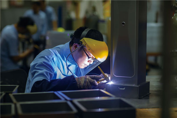 藍(lán)炬星集成灶品質(zhì)高于一切