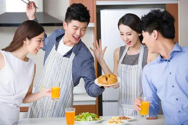 一千個(gè)人有一千種廚房體驗(yàn)